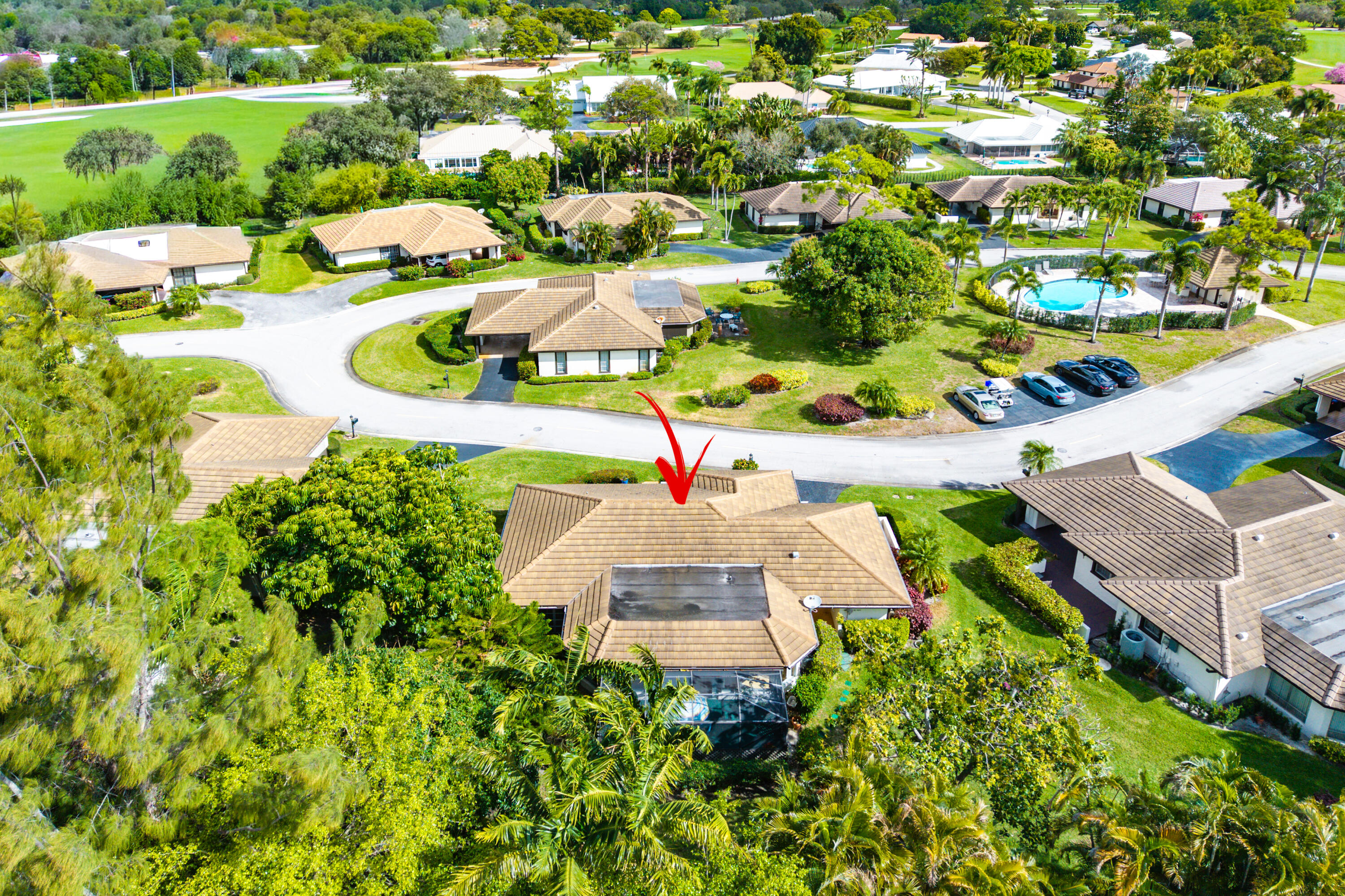 PINE VILLAS 10 - Residential