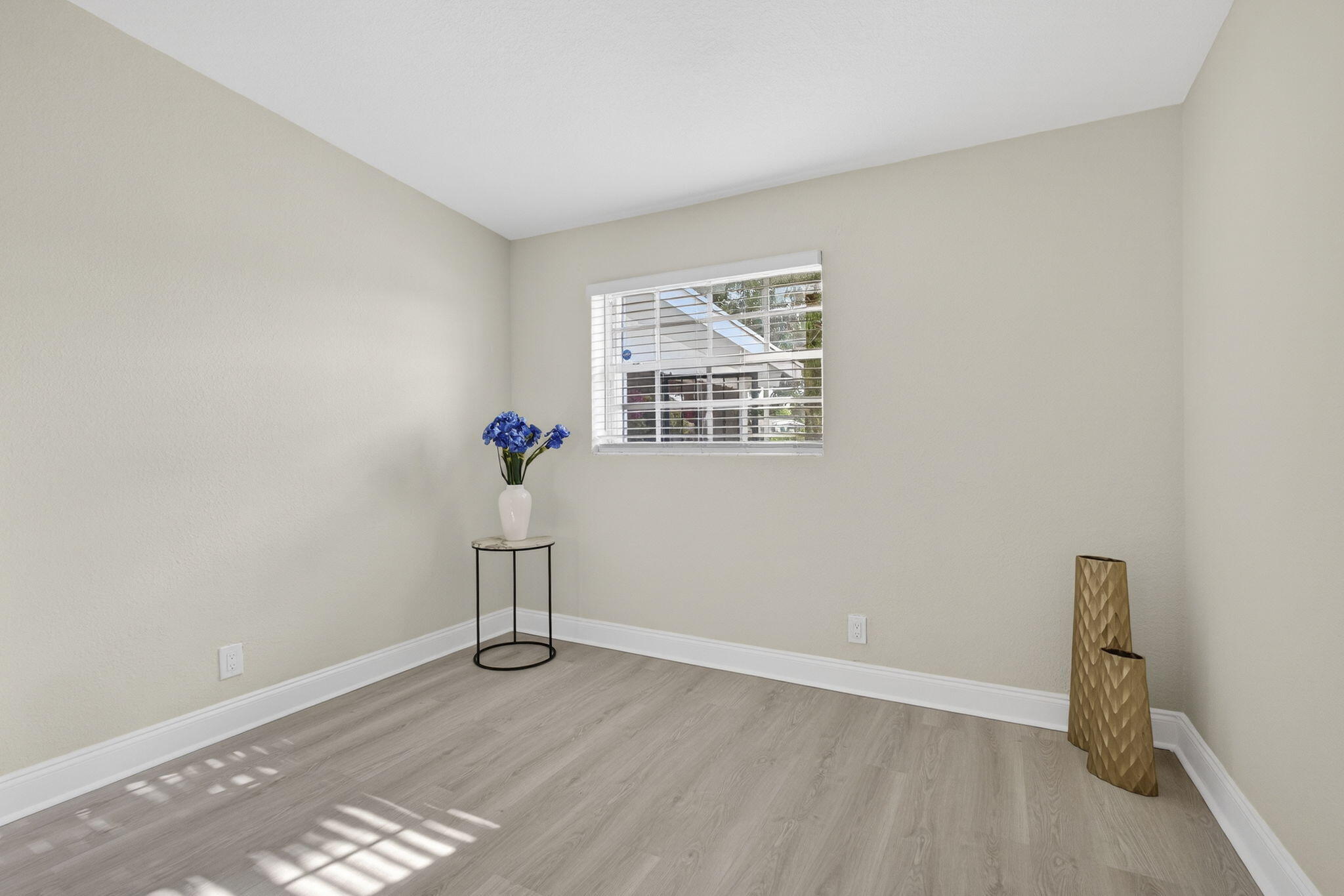 FOREST HILL VILLAGE 4 - Residential