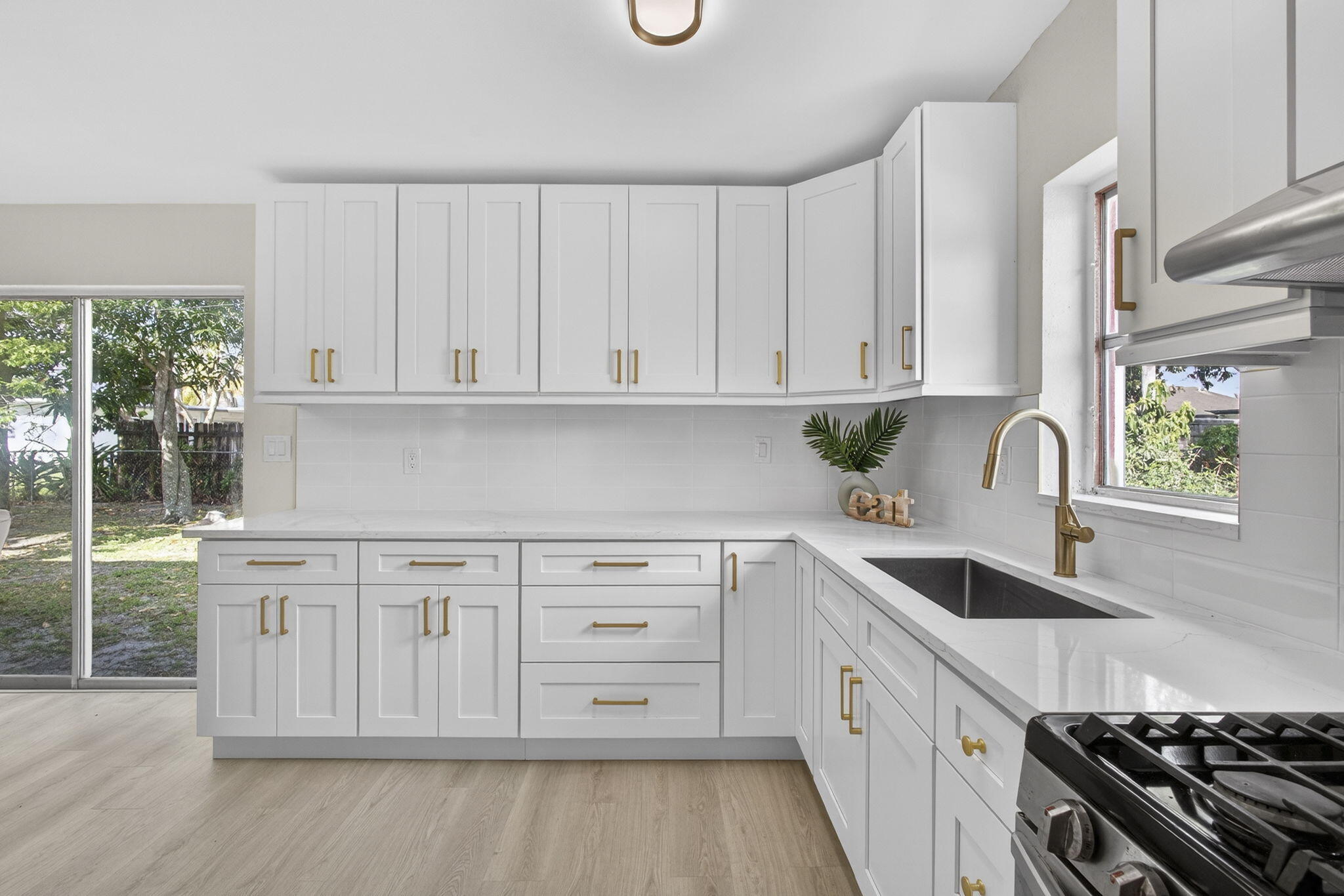 FOREST HILL VILLAGE 4 - Residential