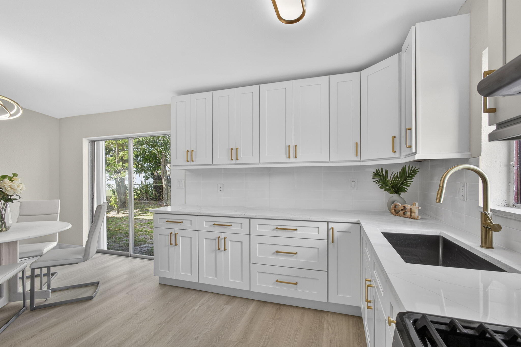 FOREST HILL VILLAGE 4 - Residential