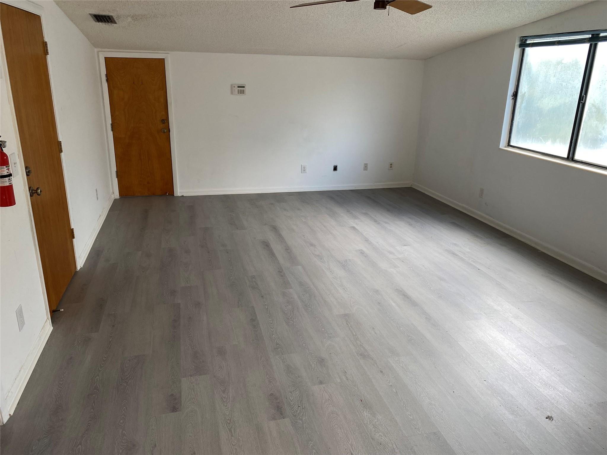 Coral Spgs Country Club W - Residential