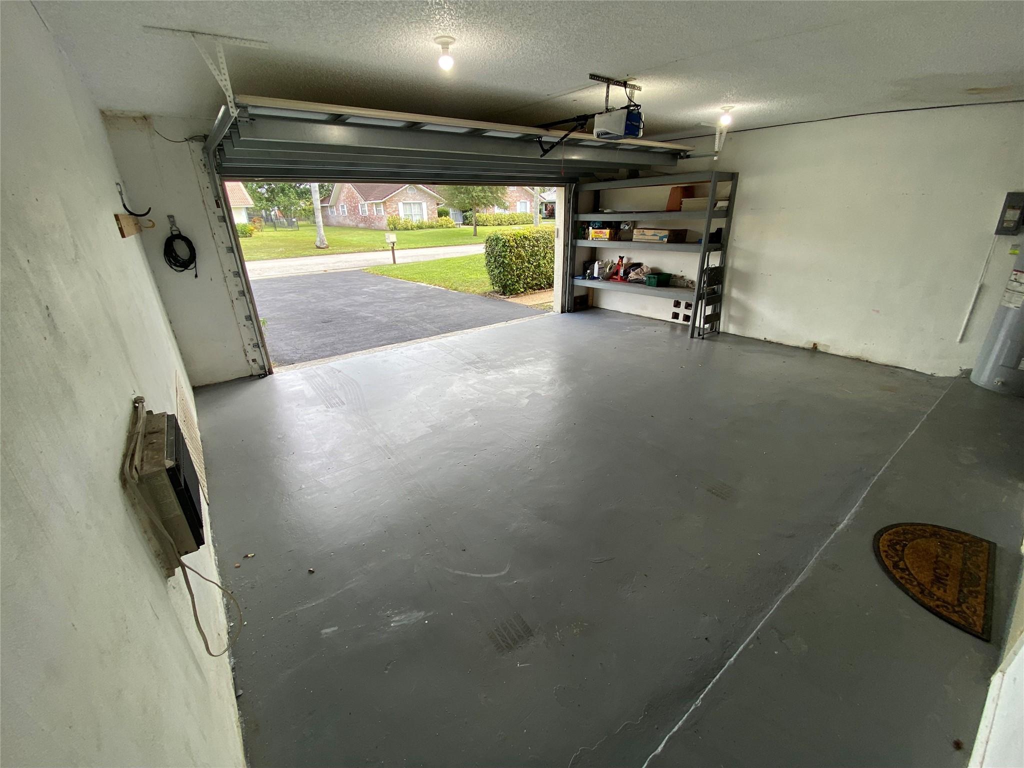 Coral Spgs Country Club W - Residential