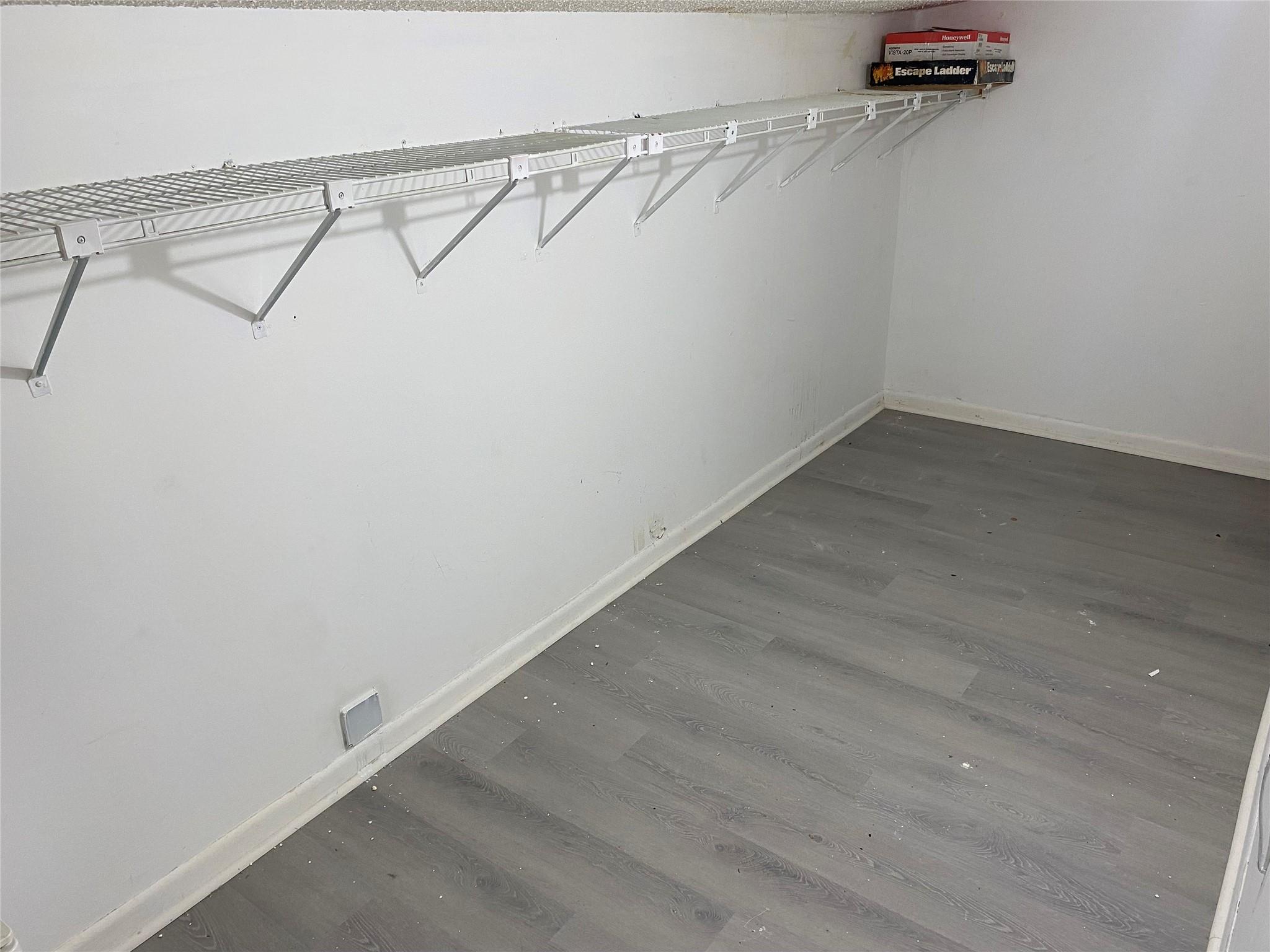 Coral Spgs Country Club W - Residential