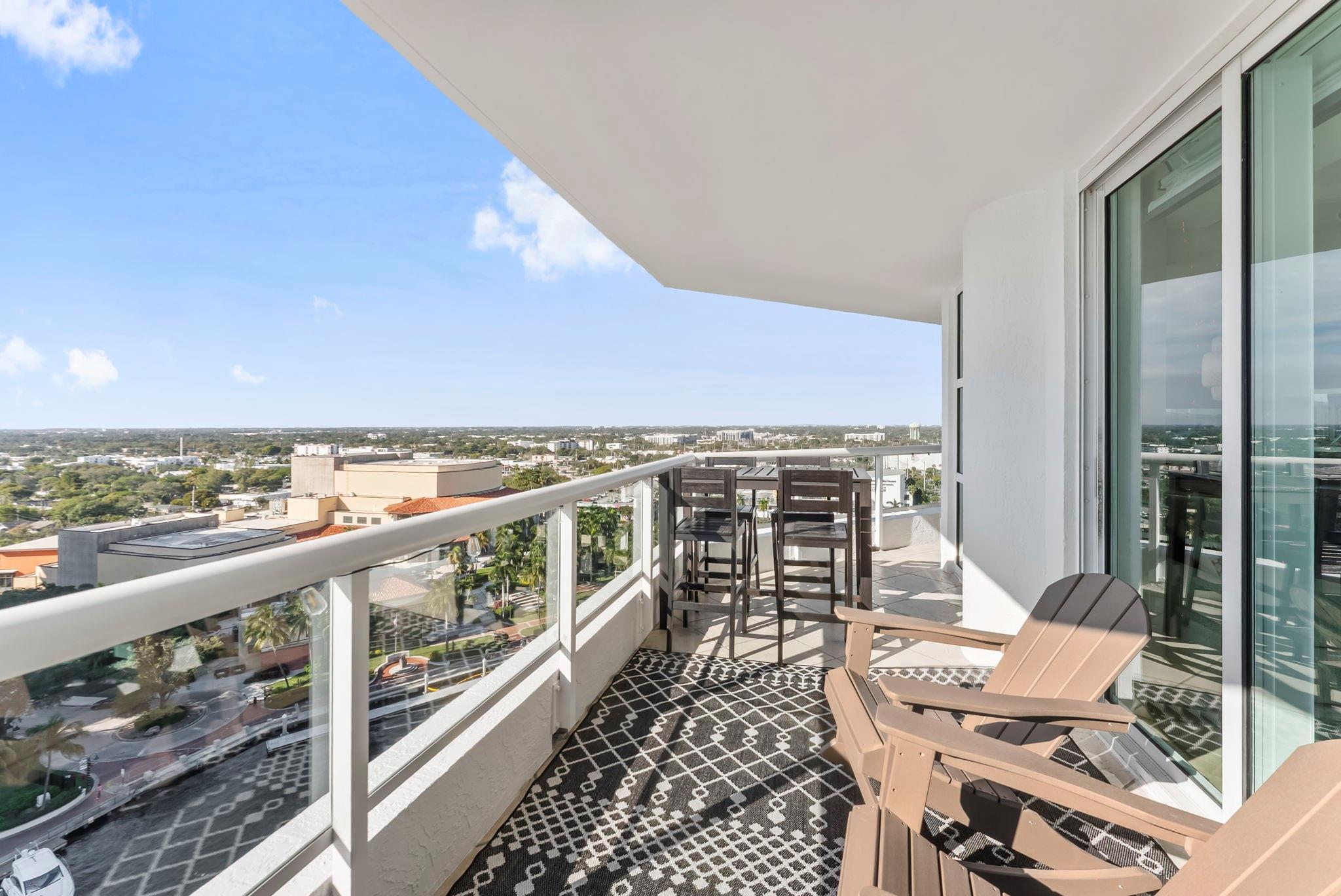 Esplanade on the New Rive - Residential