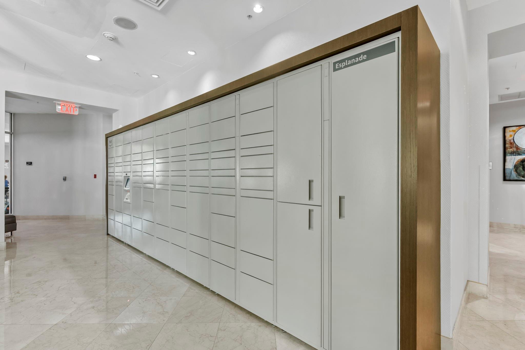 Esplanade on the New Rive - Residential