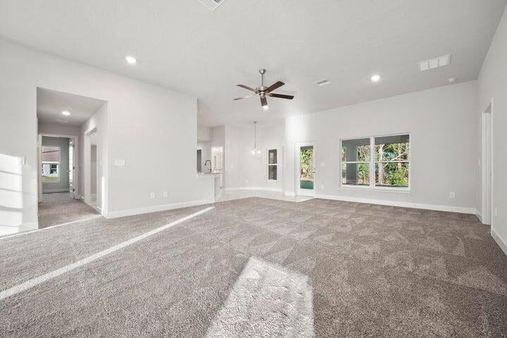292 SW Ridgecrest Drive