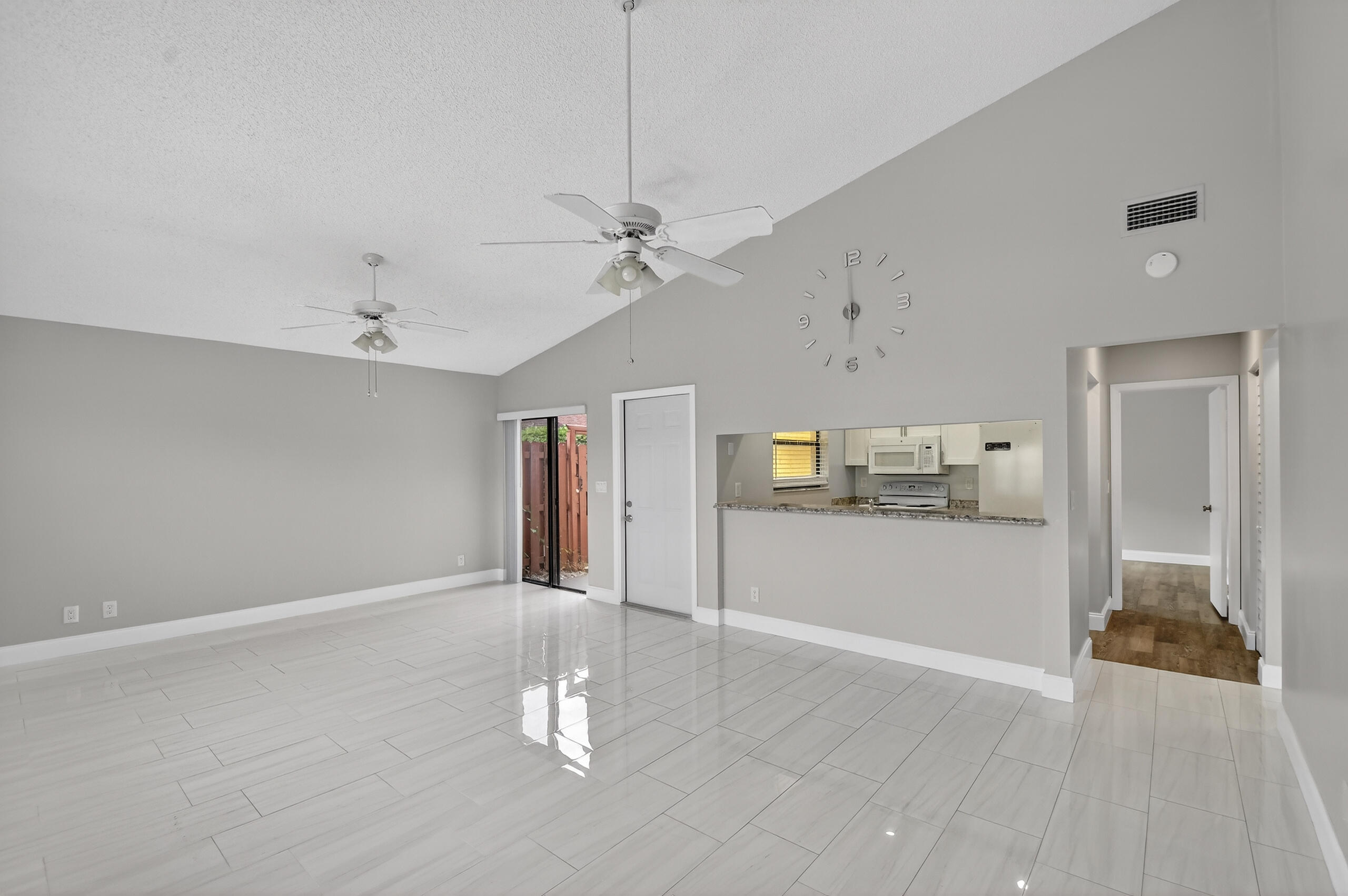 SPRINGDALE HOMES - Residential Lease