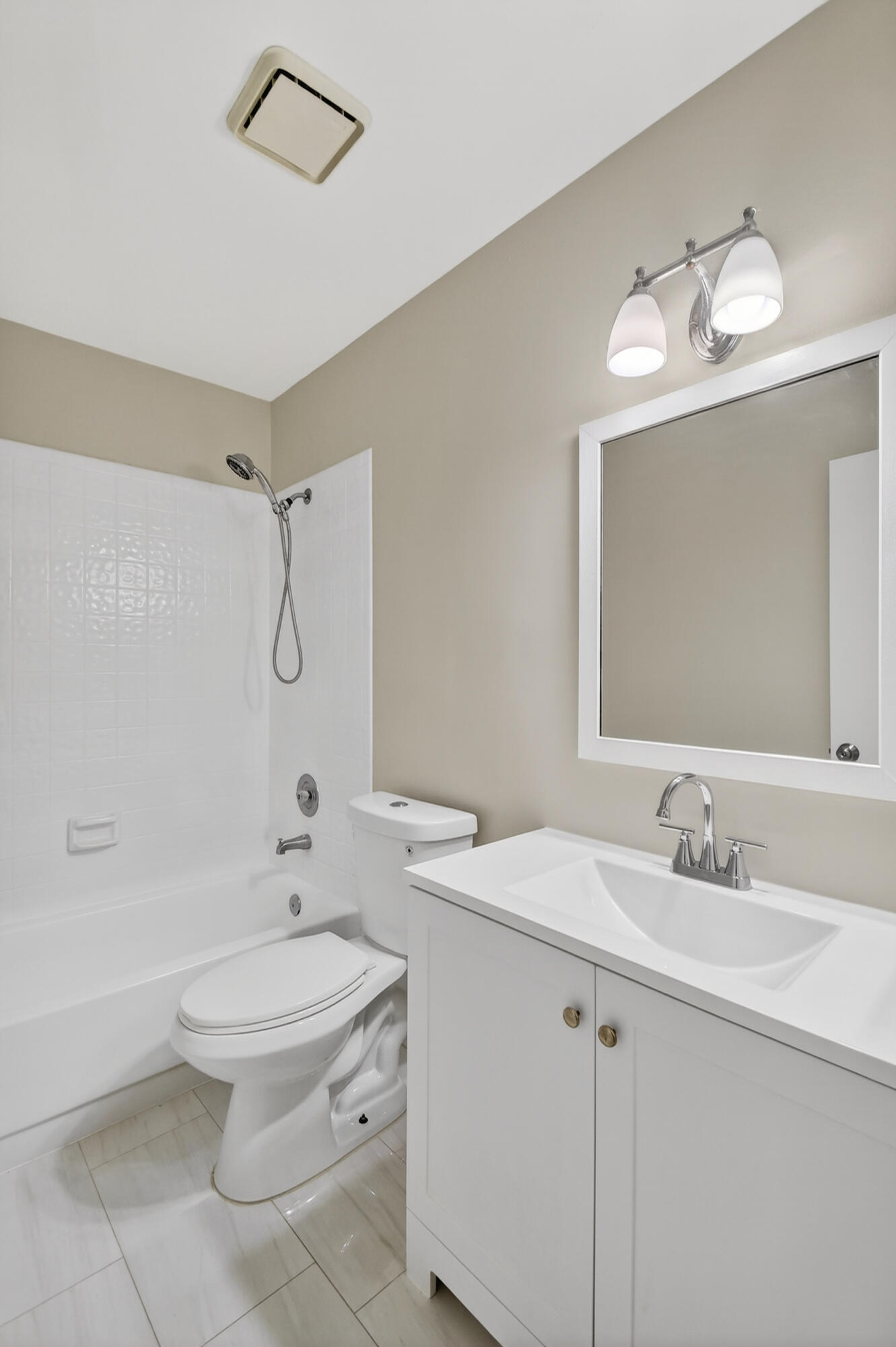 SPRINGDALE HOMES - Residential Lease