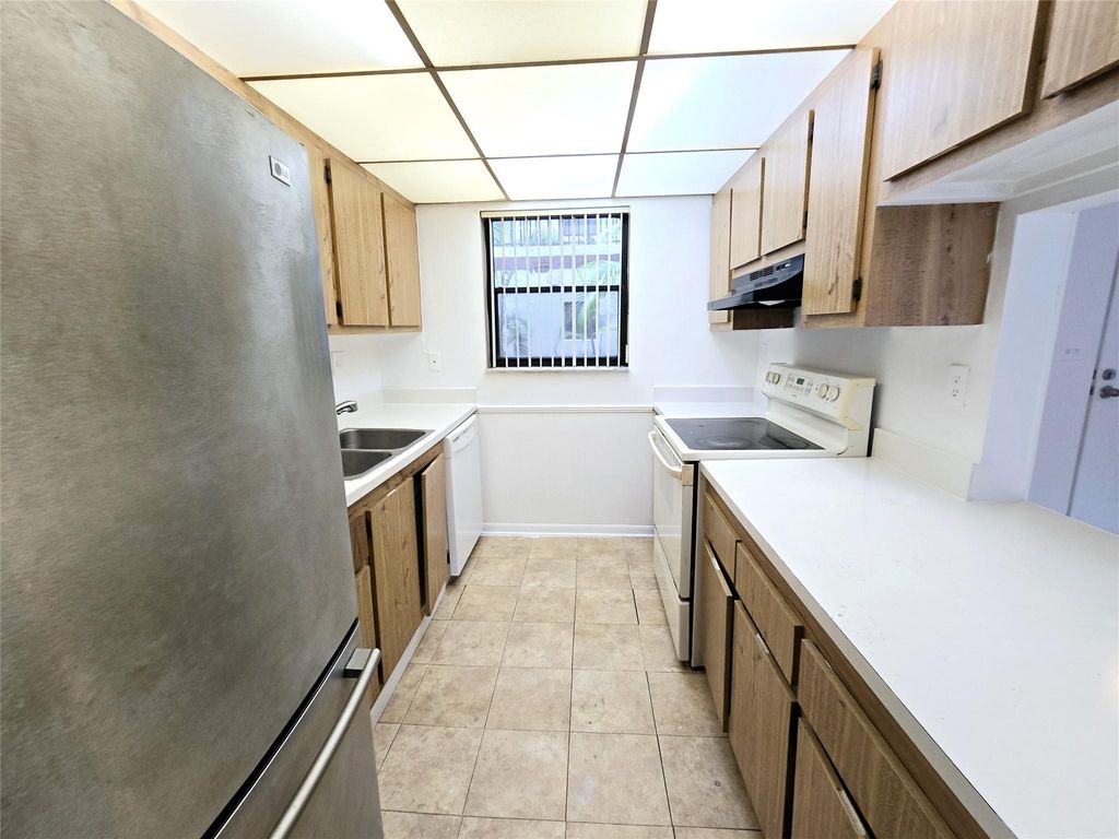 Photo of 1820 N Congress Ave #108-E, West Palm Beach, FL 33401 (MLS # F10490864)