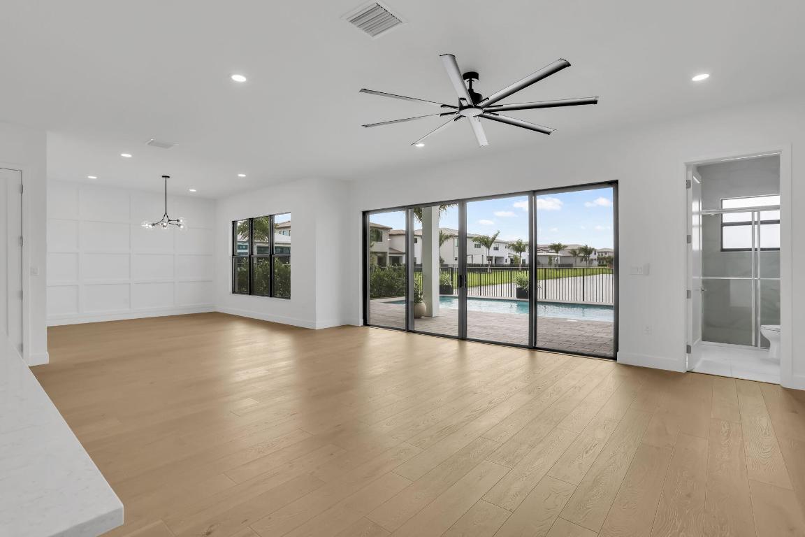 JOHNS WEST PUD - Residential Lease