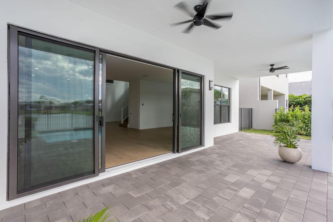 JOHNS WEST PUD - Residential Lease