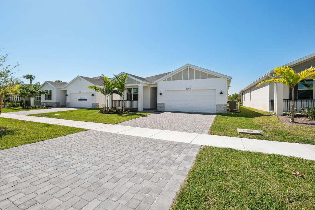 Photo of 9055 Dahlia Circle, Port Saint Lucie, FL 34986 (MLS # R11068389)