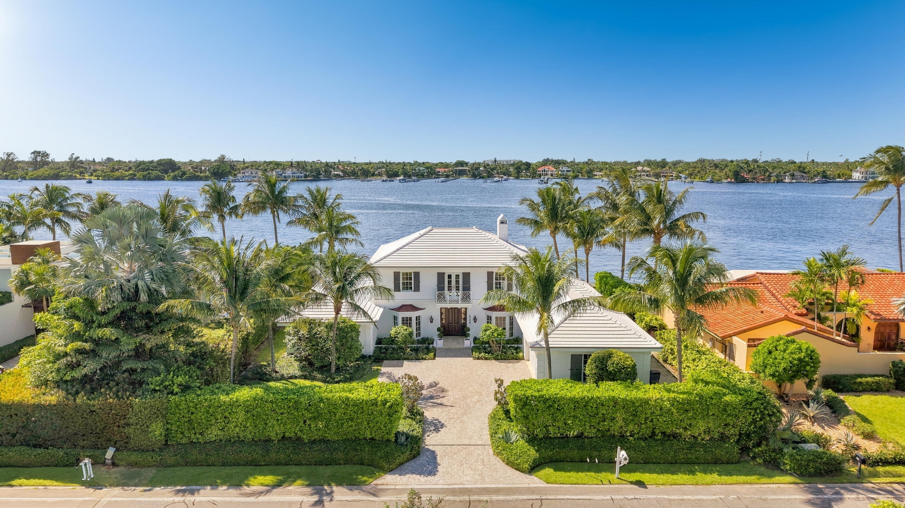 2284 Ibis Isle Road W