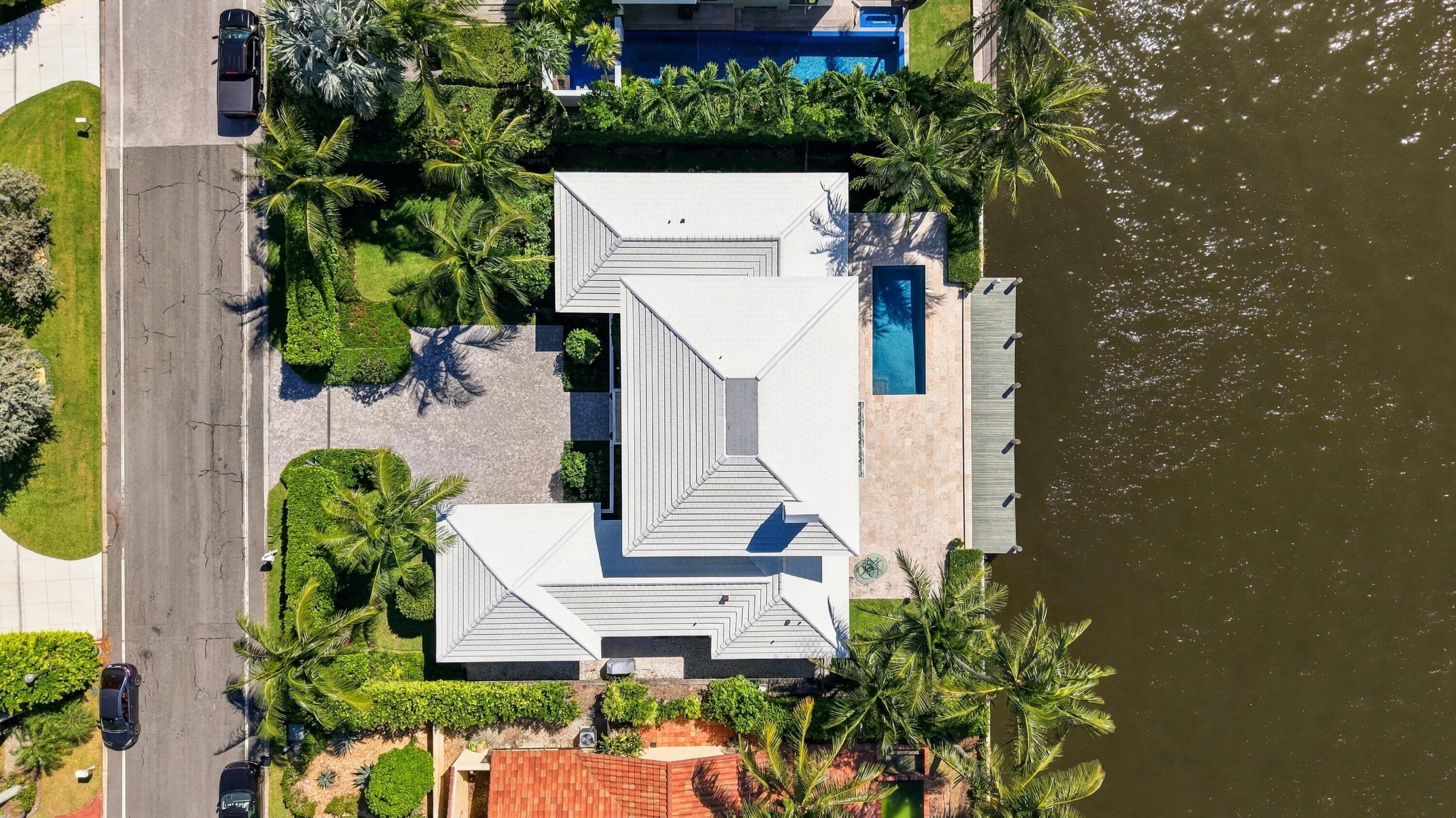 2284 Ibis Isle Road W