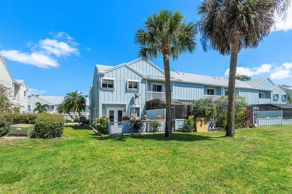 Photo of 6199 Riverwalk 6 Lane #6, Jupiter, FL 33458 (MLS # R11086461)