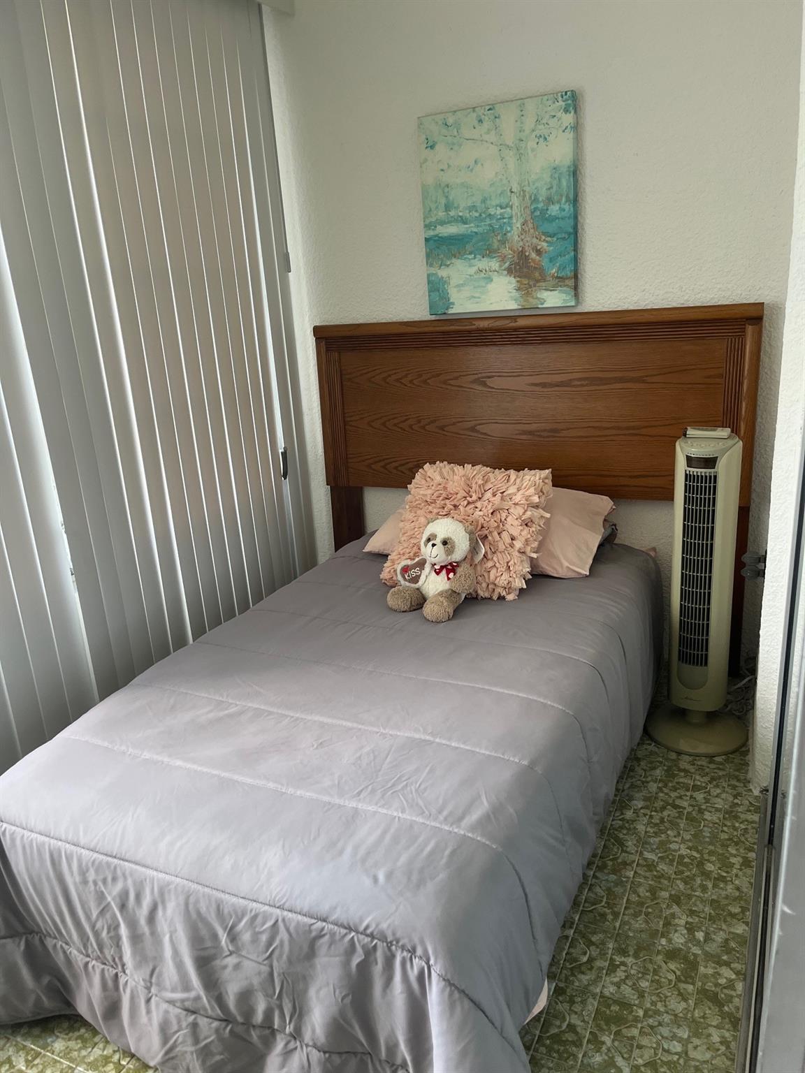 BLDG 38 8225 - Residential