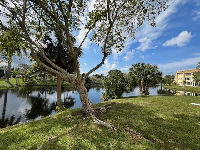 BLDG 38 8225 - Residential