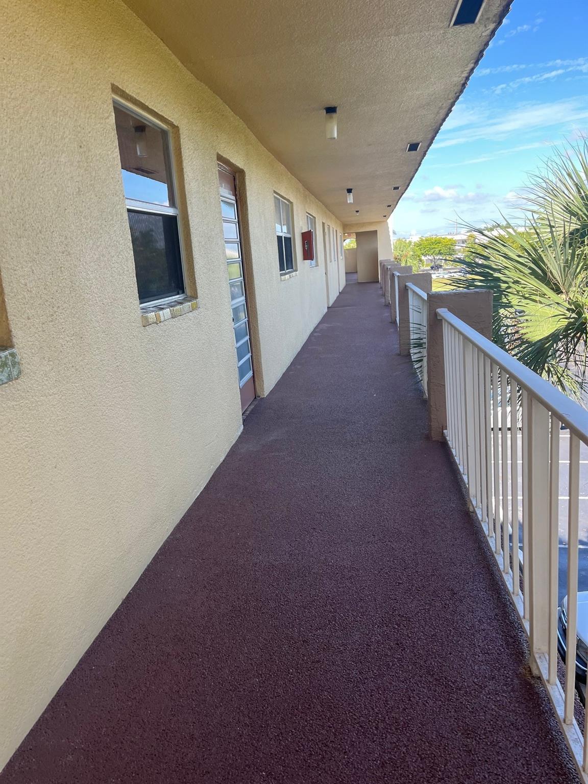 BLDG 38 8225 - Residential