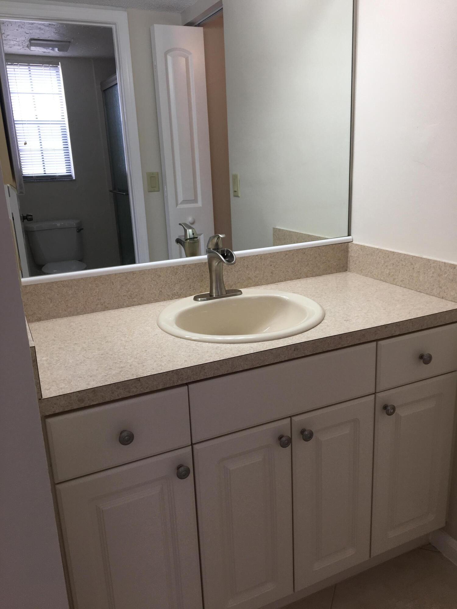 LAKE WINDWOOD CONDO - Residential