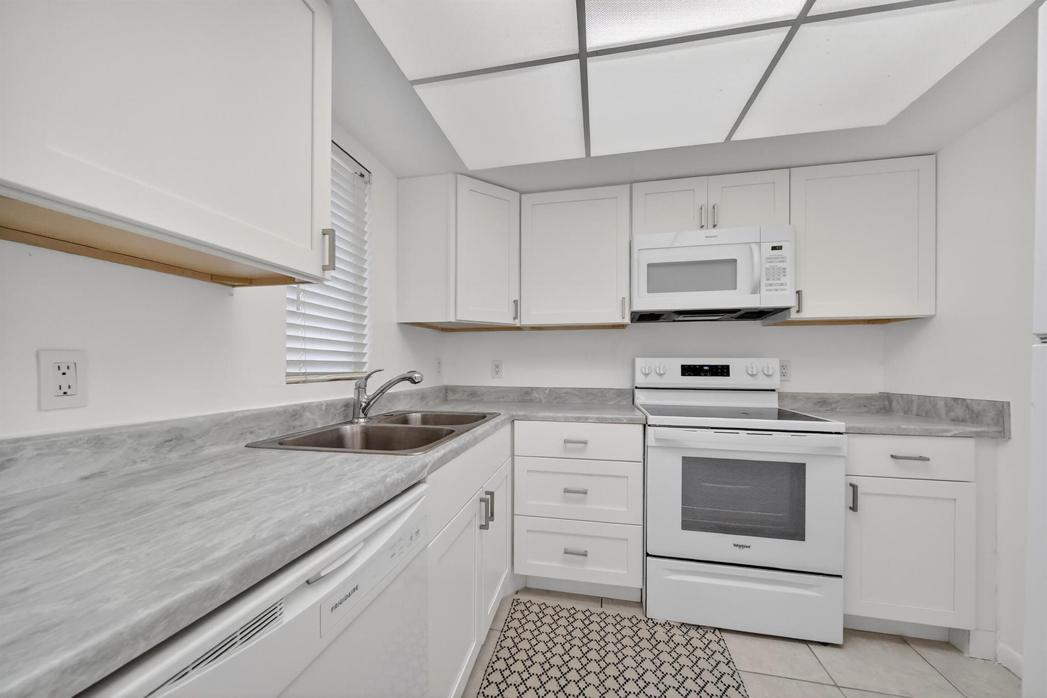 EVERGREEN AT PORT ST LUCI - Residential