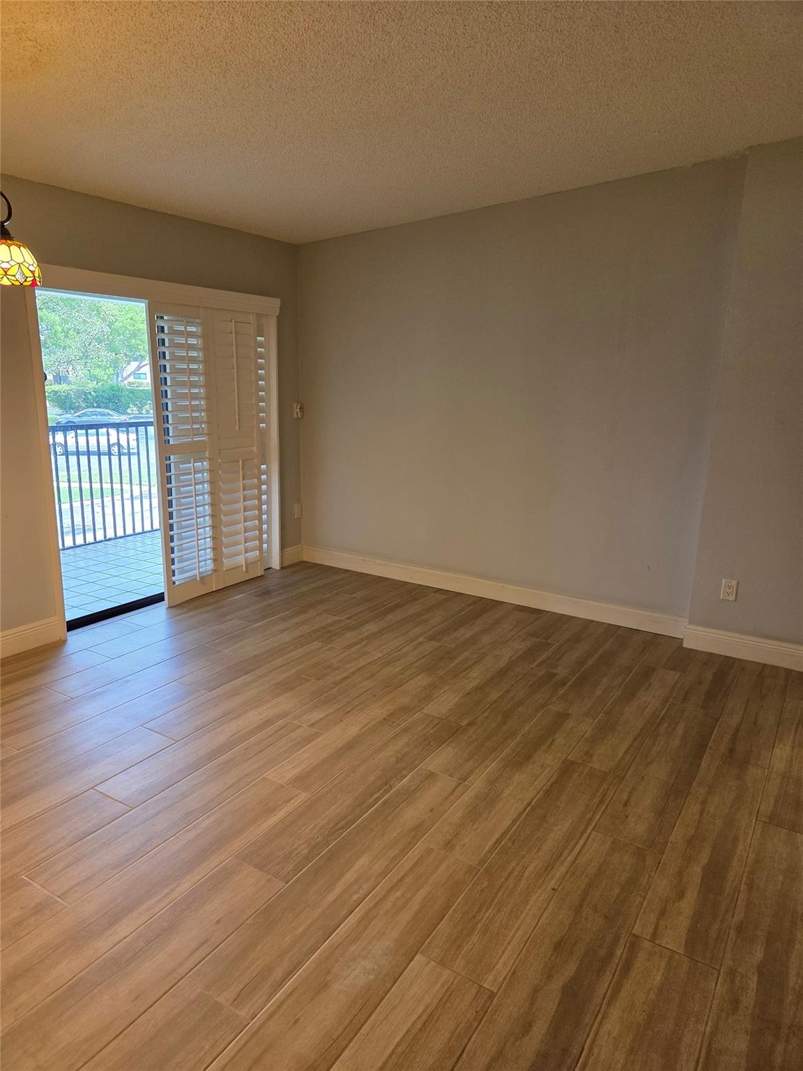 10403 E Clairmont Cir 209