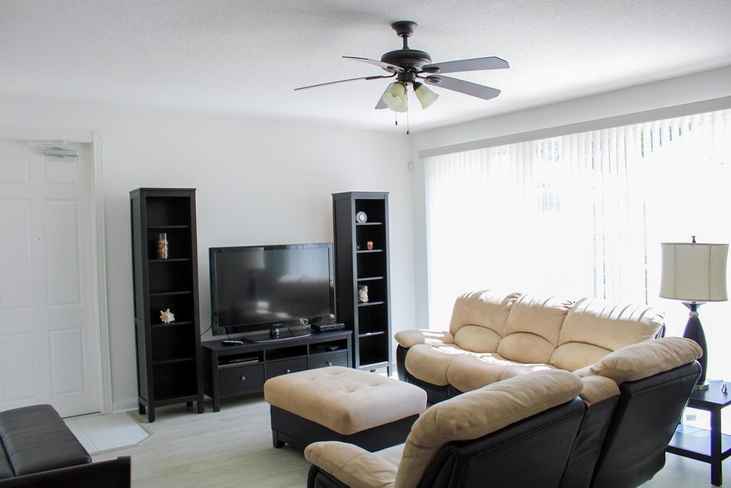 Photo of 3511 Greenway Drive, Jupiter, FL 33458 (MLS # R10995328)