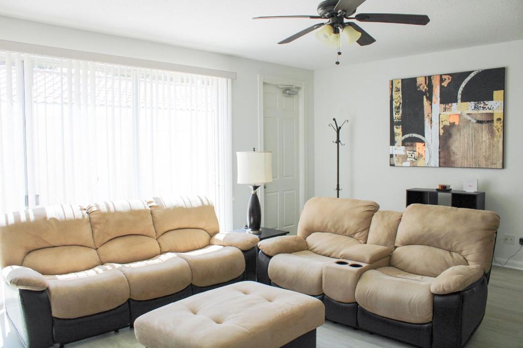 Photo of 3511 Greenway Drive, Jupiter, FL 33458 (MLS # R10995328)