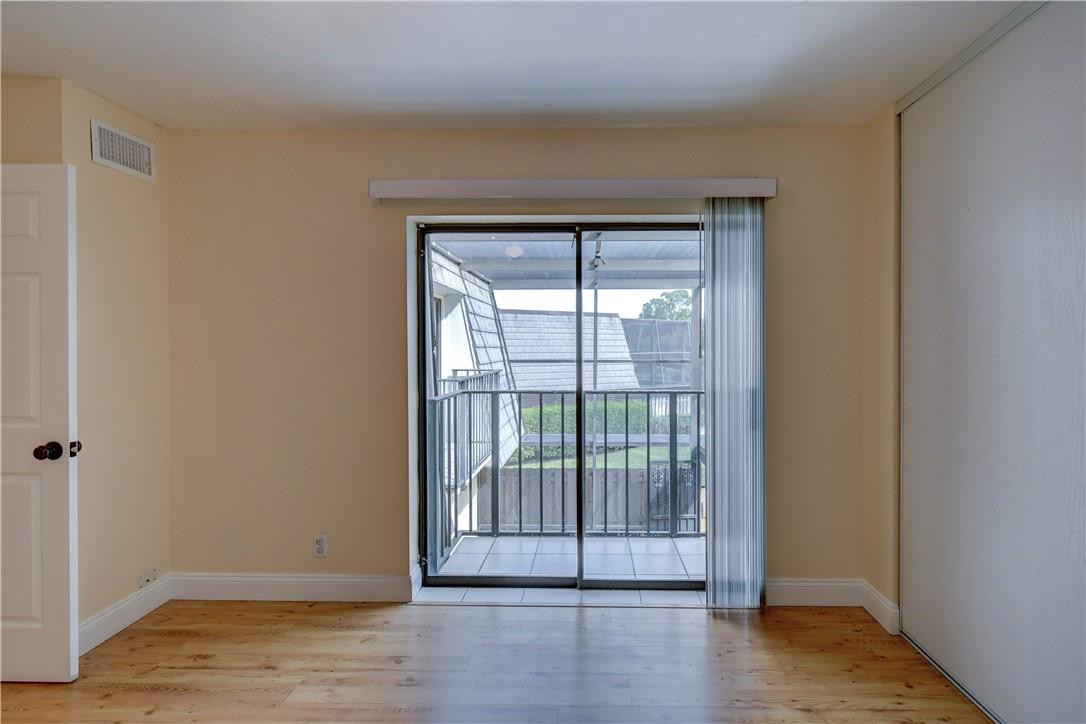 Brook Villas - Residential