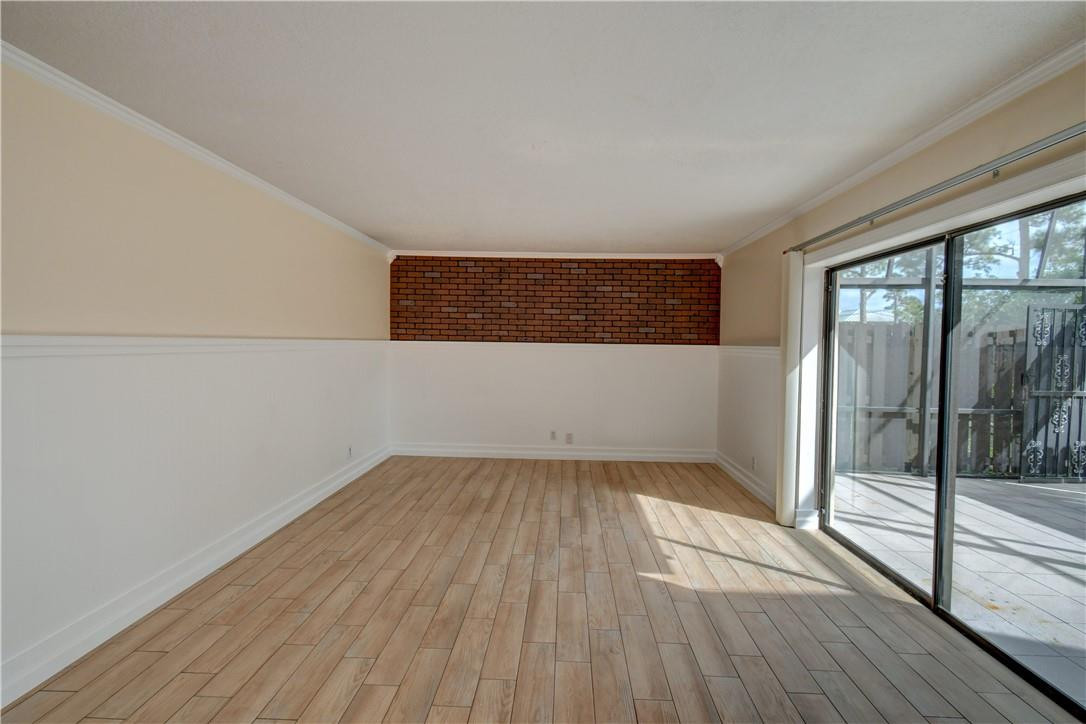 Brook Villas - Residential