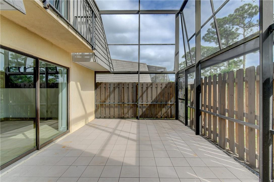 Brook Villas - Residential