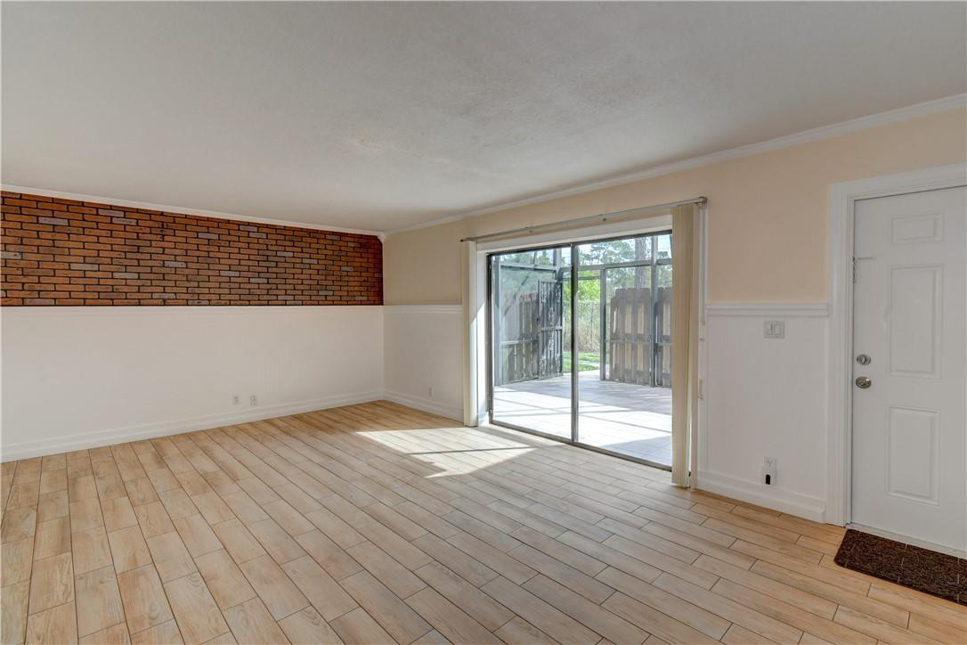 Brook Villas - Residential