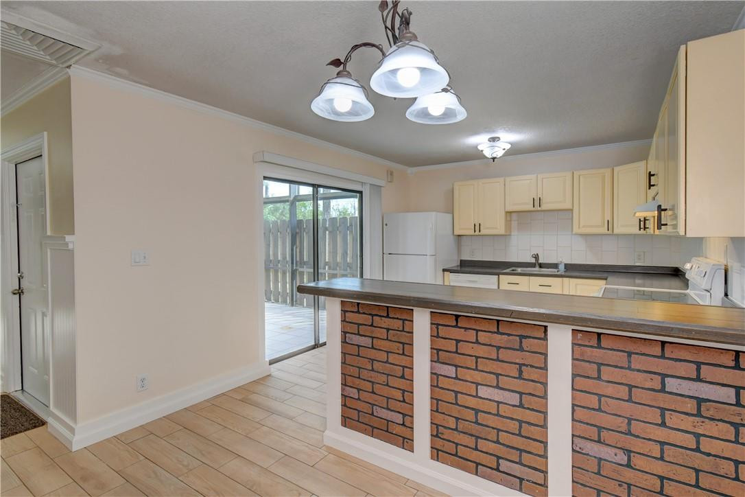 Brook Villas - Residential