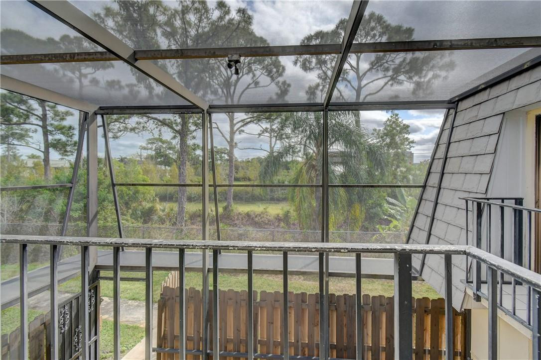 Brook Villas - Residential