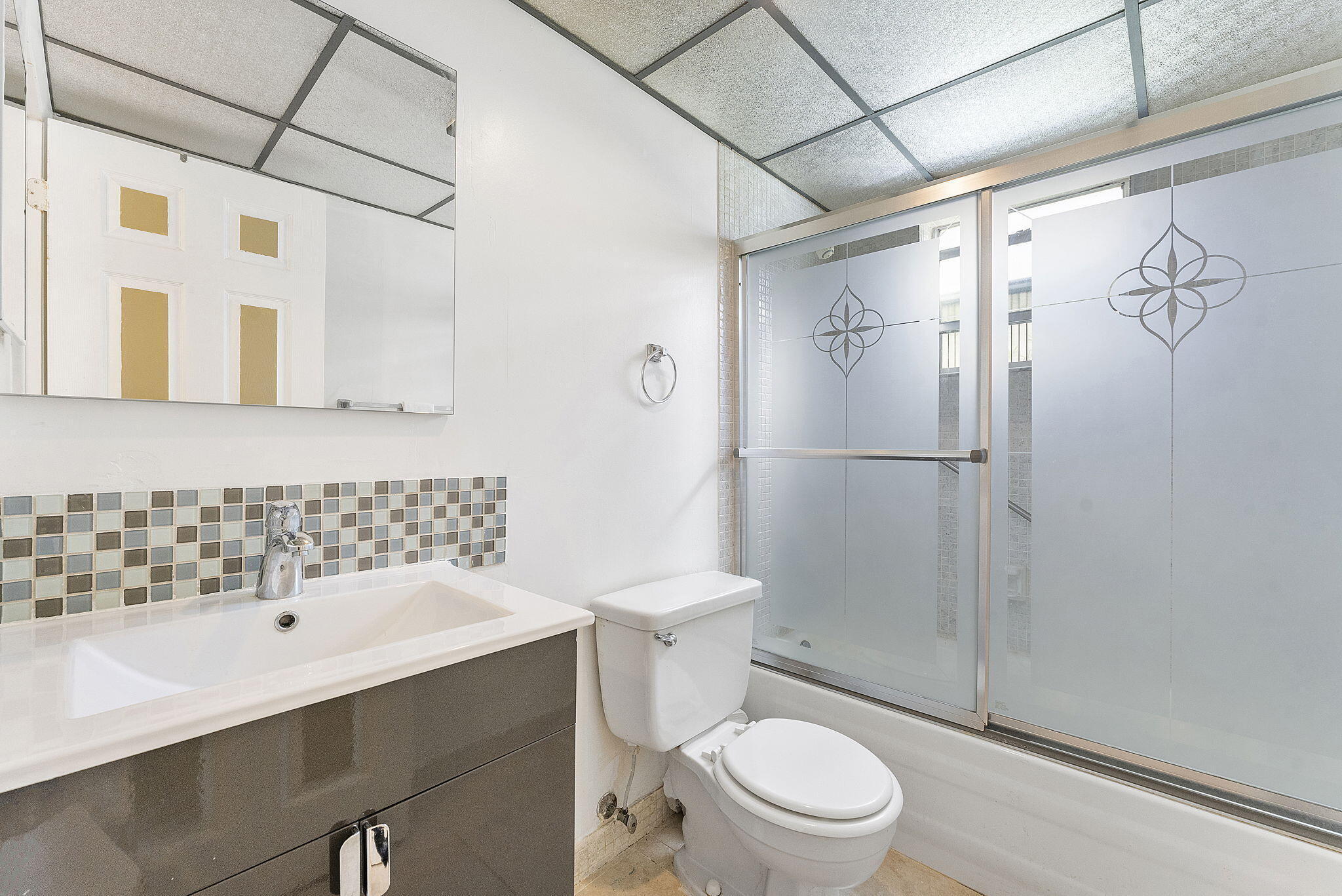 KINGS POINT FLANDERS A THRU T CONDOS - Residential