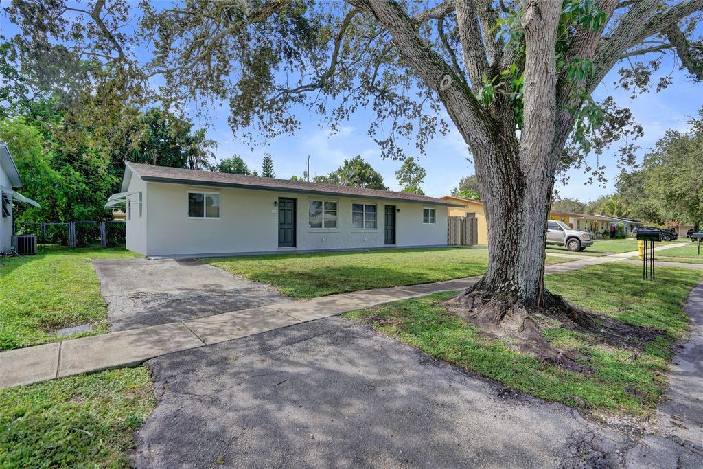 Photo of 9454 SW 51 Street, Cooper City, FL 33328 (MLS # F10532515)