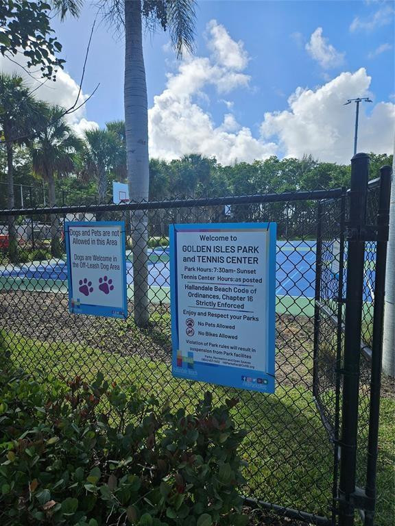 CASA PARADISO - Residential Lease