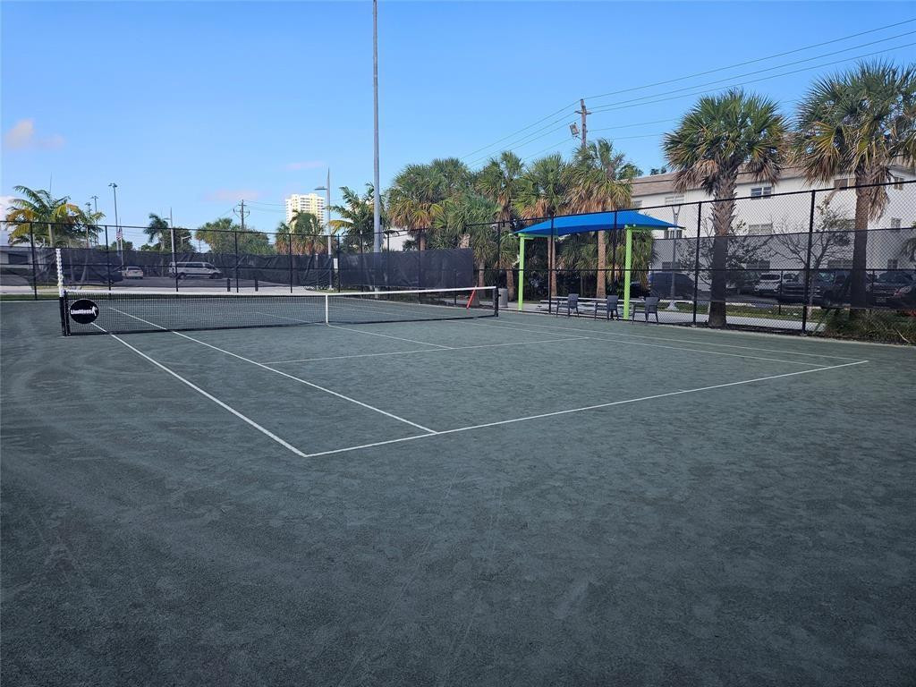 CASA PARADISO - Residential Lease