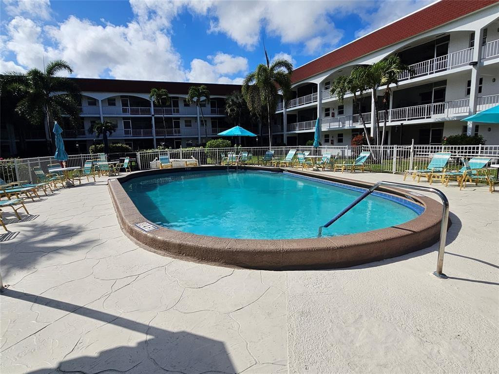 CASA PARADISO - Residential Lease