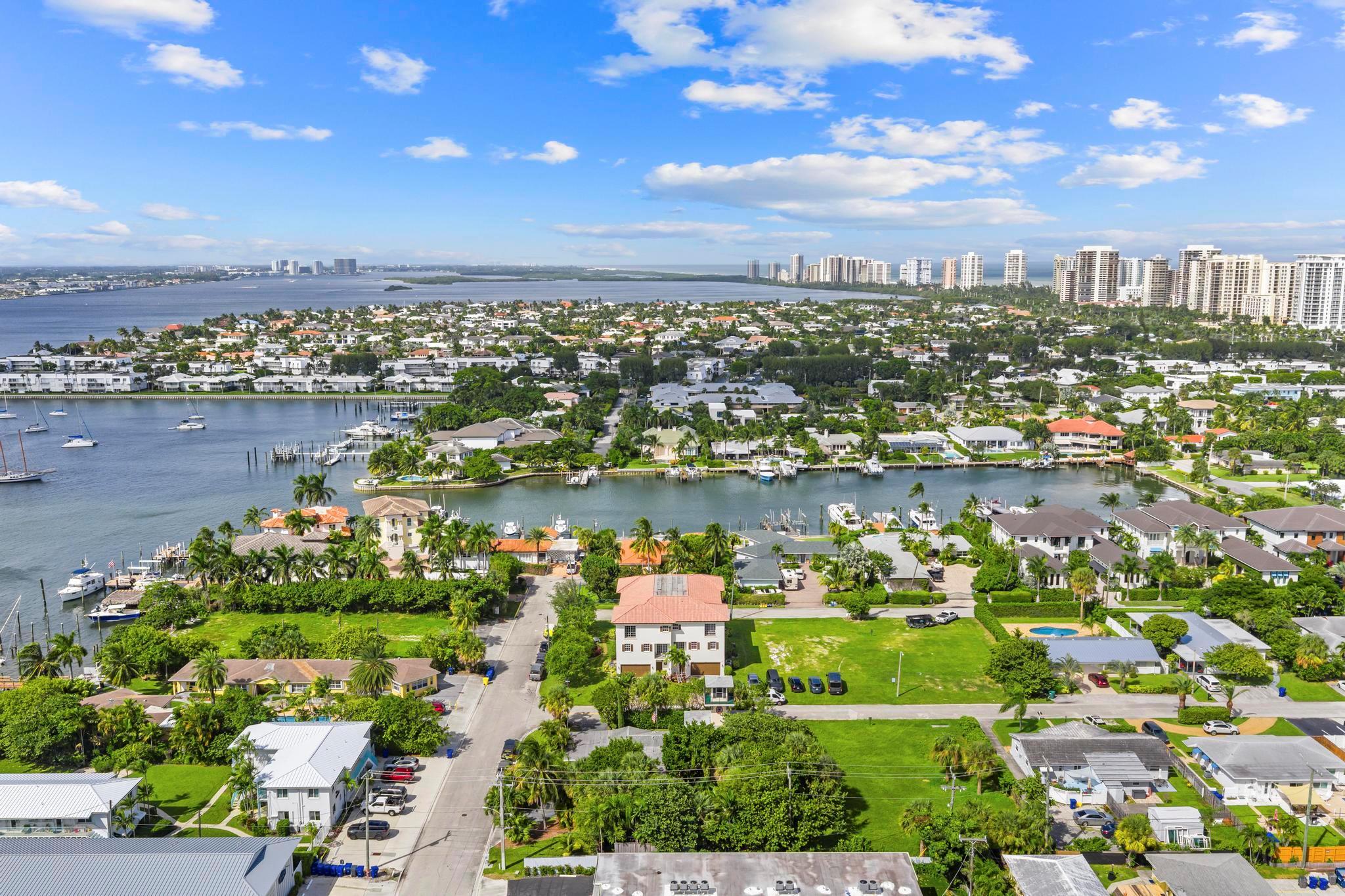 YACHT HARBOR - Residential