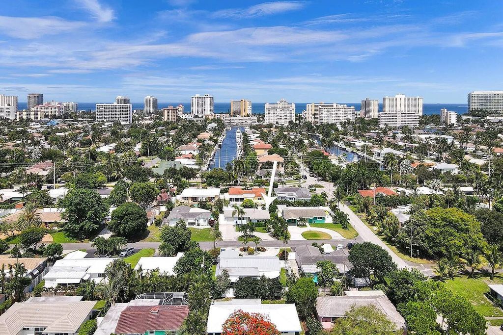 Photo of 604 NE 25th Avenue, Pompano Beach, FL 33062 (MLS # B26021139)