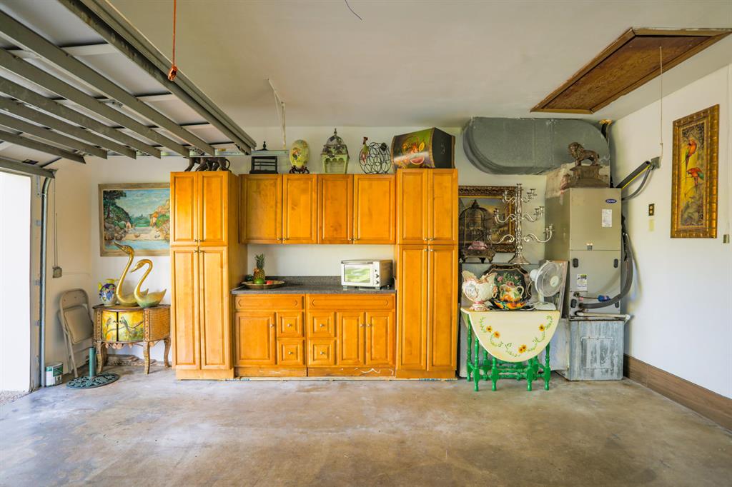 ALBERT LAKES GARDEN - Residential