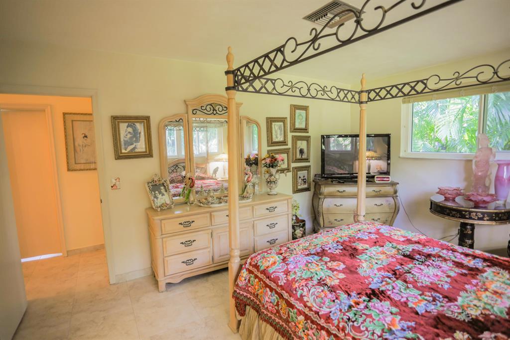 ALBERT LAKES GARDEN - Residential