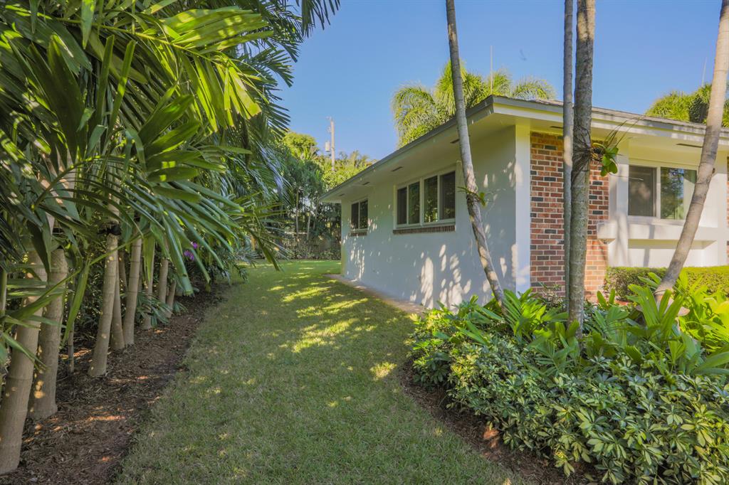 ALBERT LAKES GARDEN - Residential