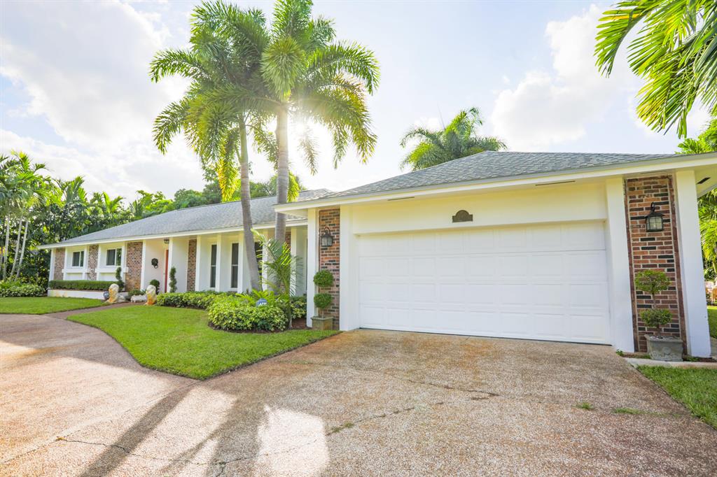 ALBERT LAKES GARDEN - Residential