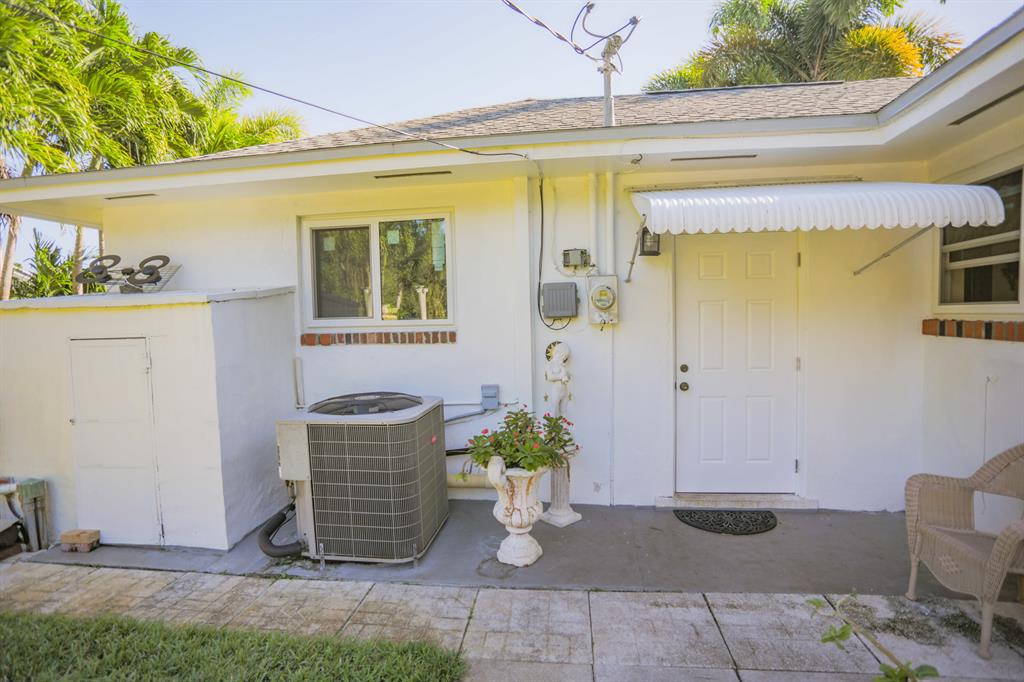 ALBERT LAKES GARDEN - Residential