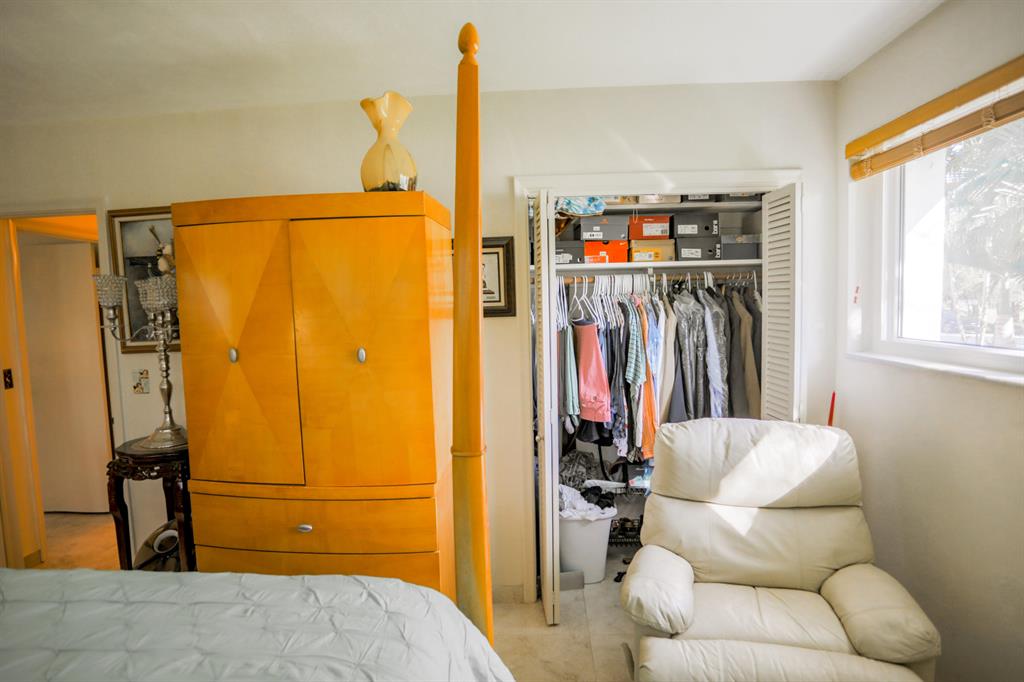 ALBERT LAKES GARDEN - Residential