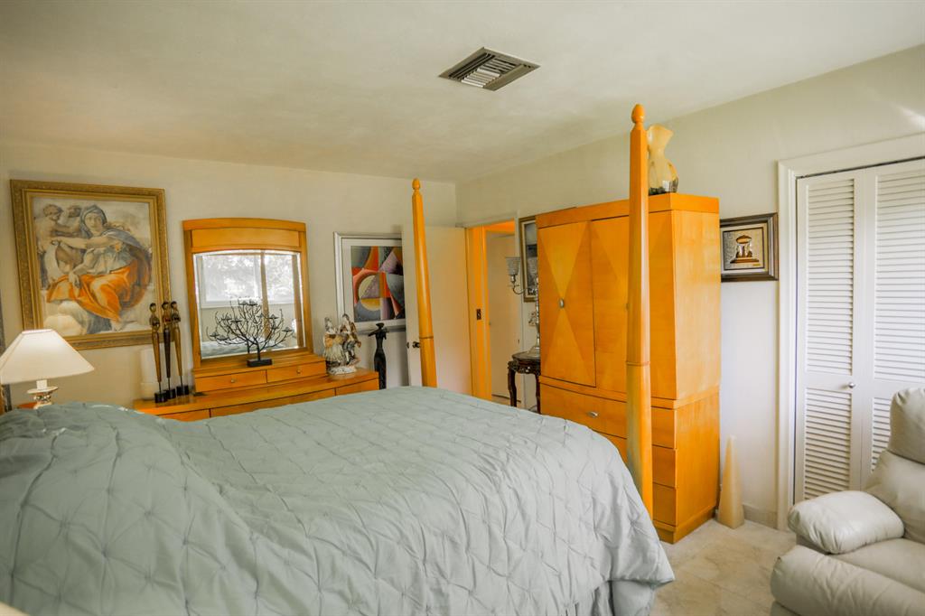 ALBERT LAKES GARDEN - Residential