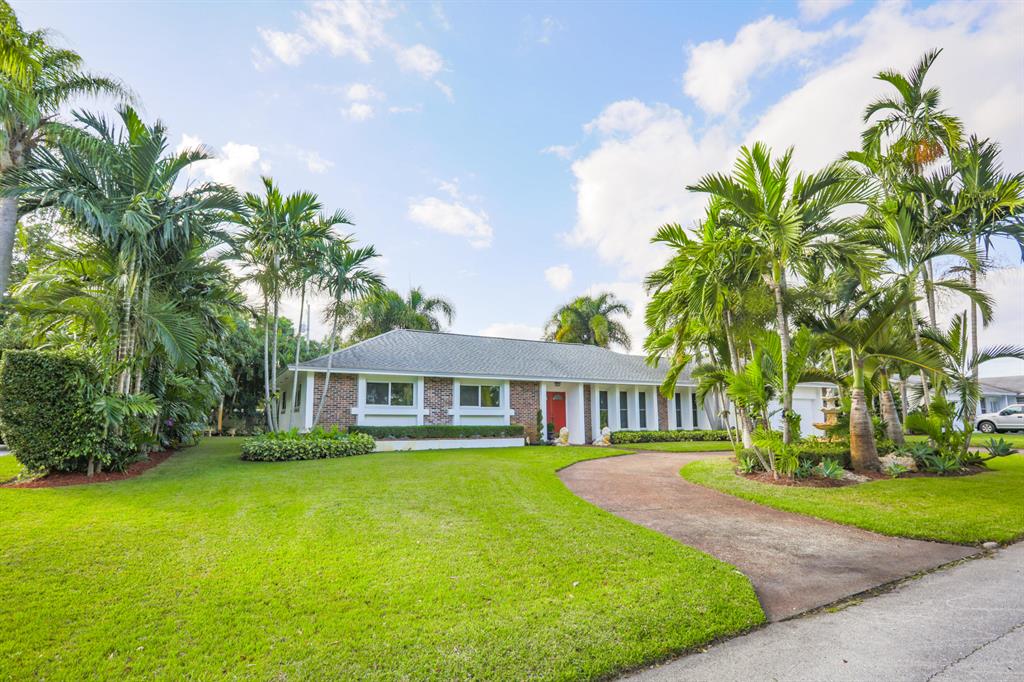 ALBERT LAKES GARDEN - Residential