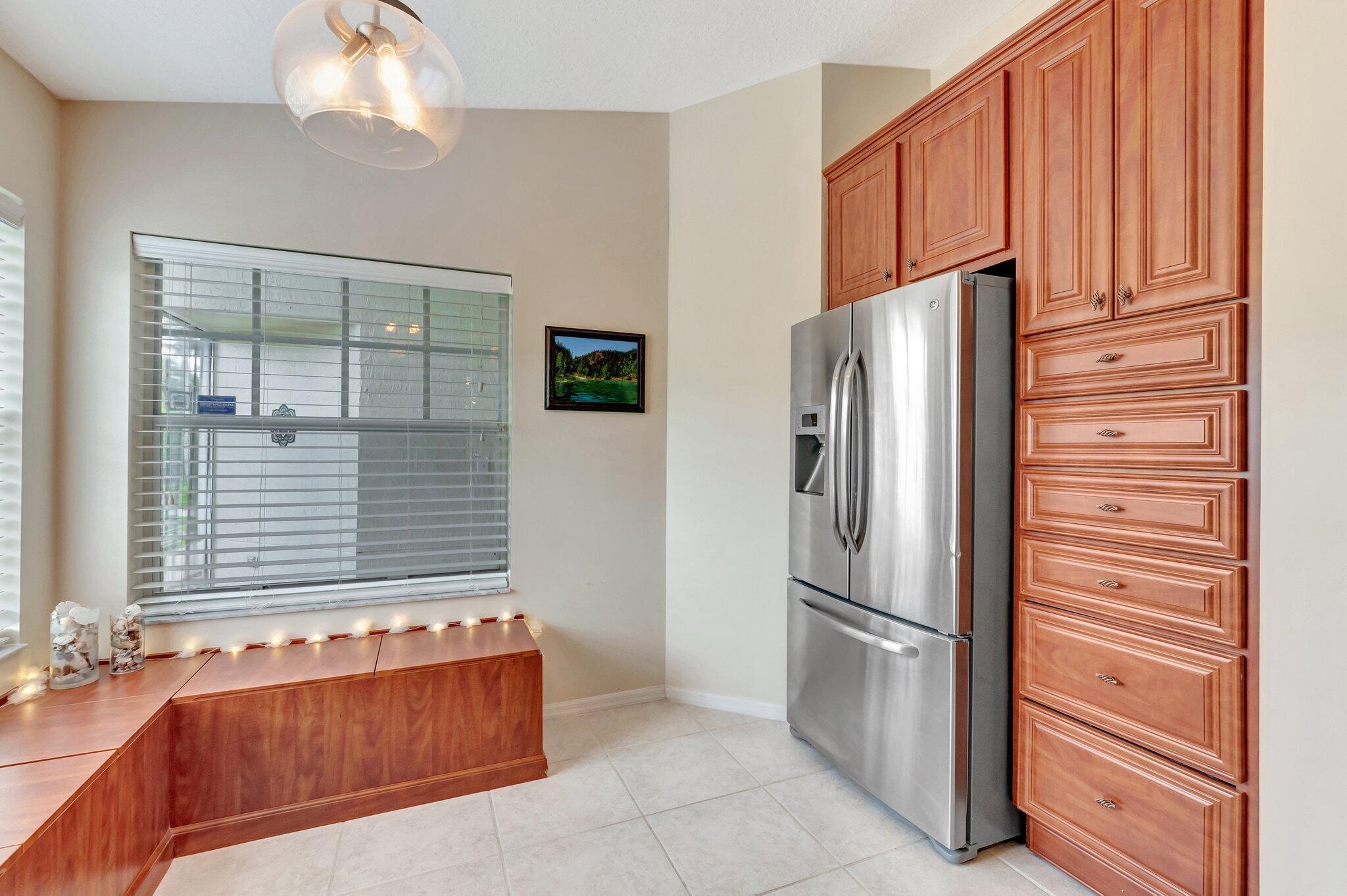 LA SEDONA - Residential Lease