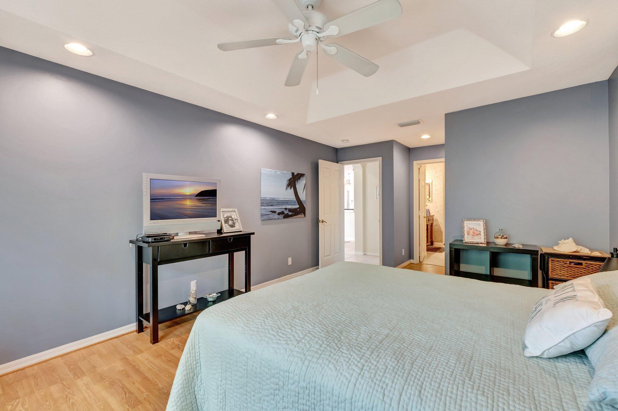 LA SEDONA - Residential Lease